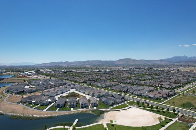 4366 W DEGRAY DR, South Jordan, UT 84009