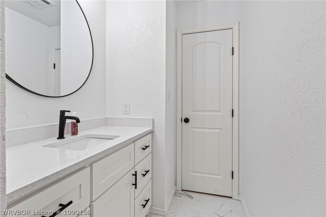 1507 N 13th Street, Van Buren, AR 72956