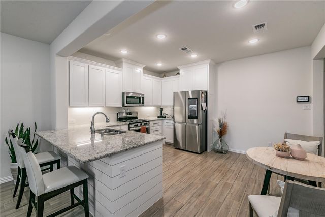 4503 Fossil Opal Lane, Arlington, TX 76005