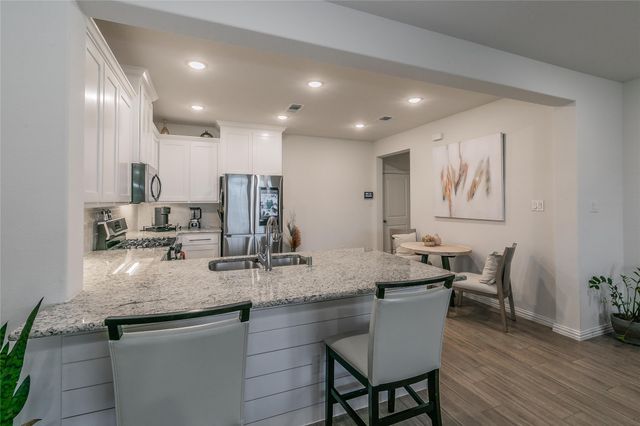 4503 Fossil Opal Lane, Arlington, TX 76005