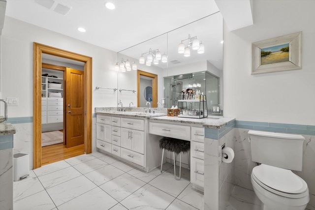 8400 122nd STREET, Pleasant Prairie, WI 53158