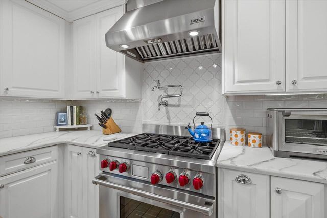 8400 122nd STREET, Pleasant Prairie, WI 53158