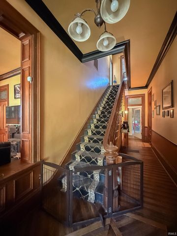 4814 New Harmony Road, Evansville, IN 47720