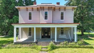 4814 New Harmony Road, Evansville, IN 47720