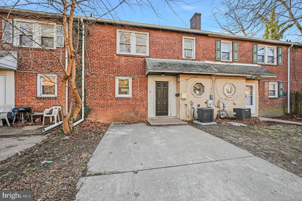 Image 1 of property listing at 47 CANNON DR, Wilmington, DE 19809