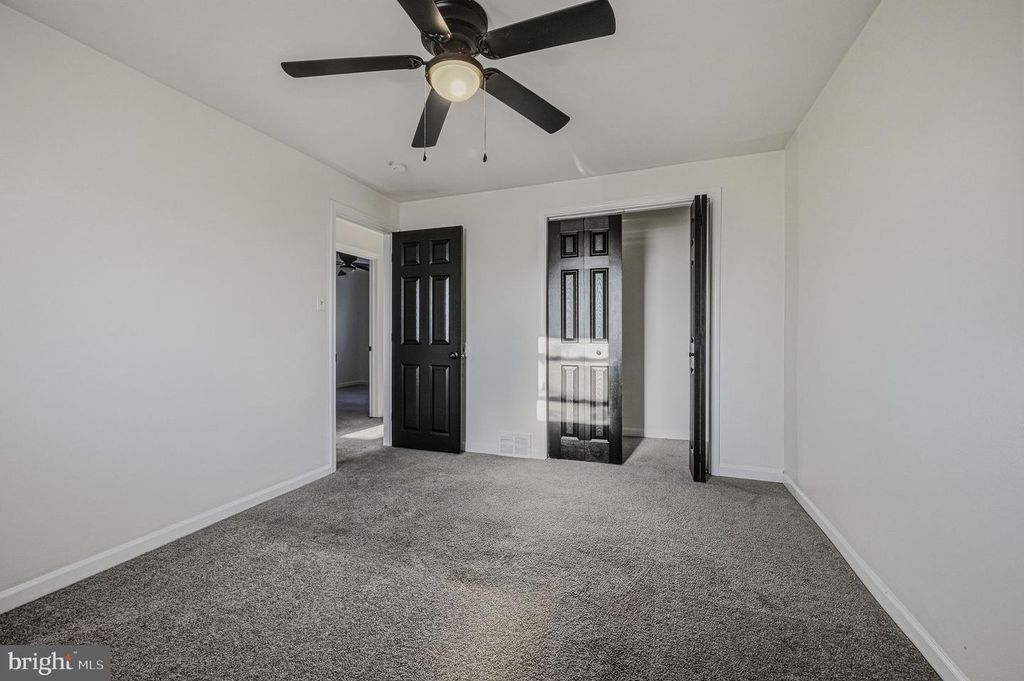 Image 23 of property listing at 47 CANNON DR, Wilmington, DE 19809