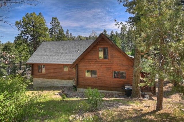 116 E, Lake Arrowhead, CA 92352