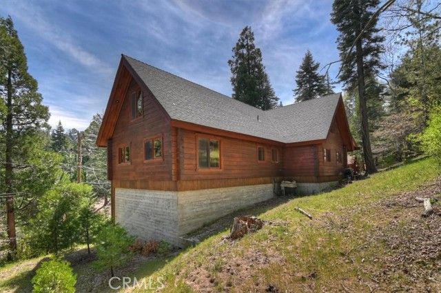 116 E, Lake Arrowhead, CA 92352