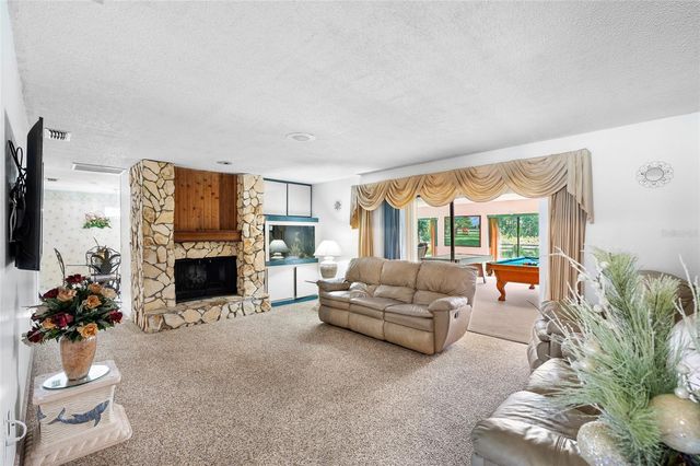 34 MISTY MEADOW LANE, Mulberry, FL 33860
