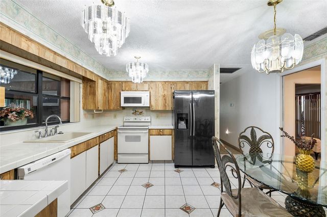 34 MISTY MEADOW LANE, Mulberry, FL 33860