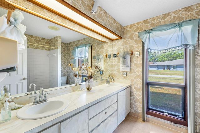 34 MISTY MEADOW LANE, Mulberry, FL 33860