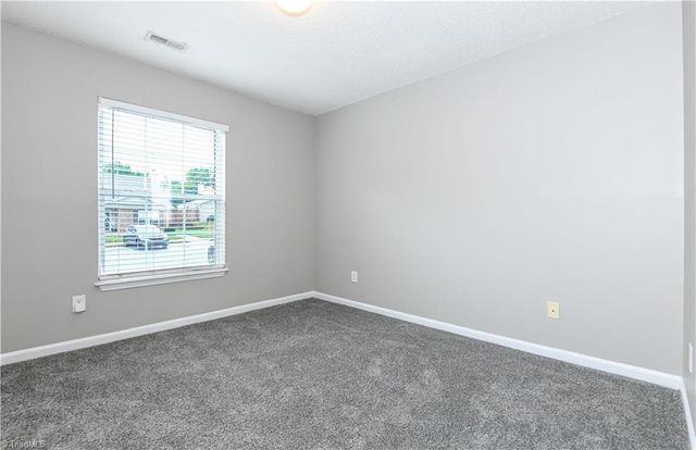 5805 Battery Drive 2D, Greensboro, NC 27409