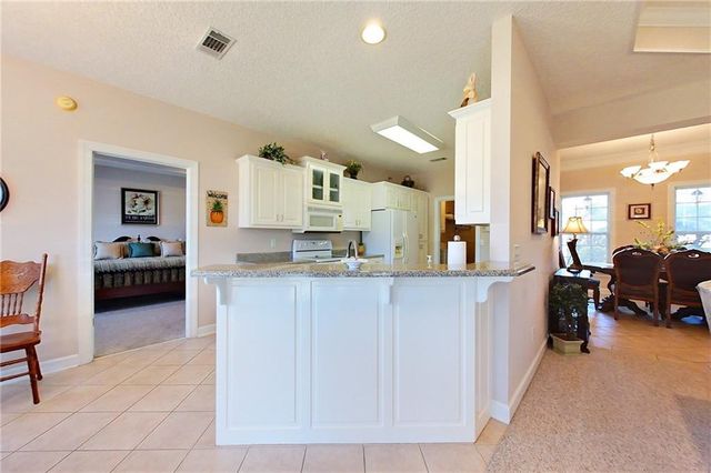 6306 Sun Dell Circle, Blackshear, GA 31516