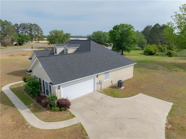6306 Sun Dell Circle, Blackshear, GA 31516