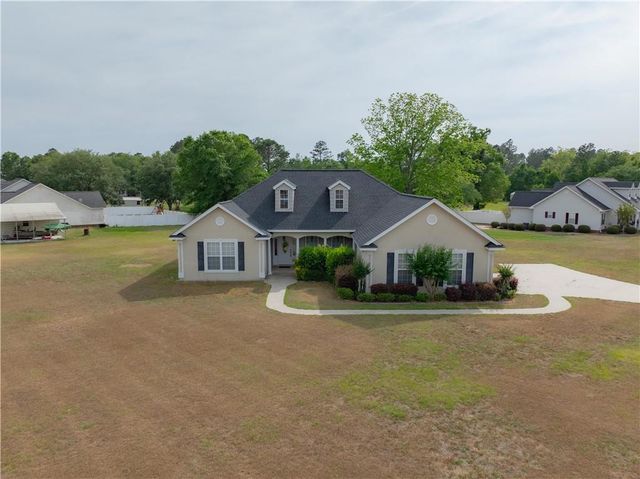 6306 Sun Dell Circle, Blackshear, GA 31516