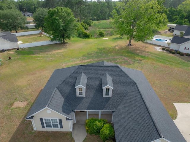 6306 Sun Dell Circle, Blackshear, GA 31516