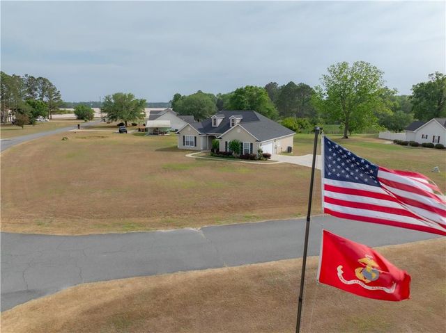 6306 Sun Dell Circle, Blackshear, GA 31516