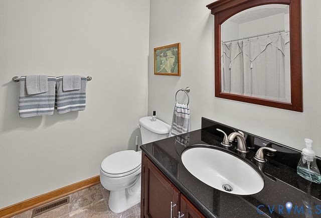 7741 Trimarchi Ln, Charles City, VA 23140