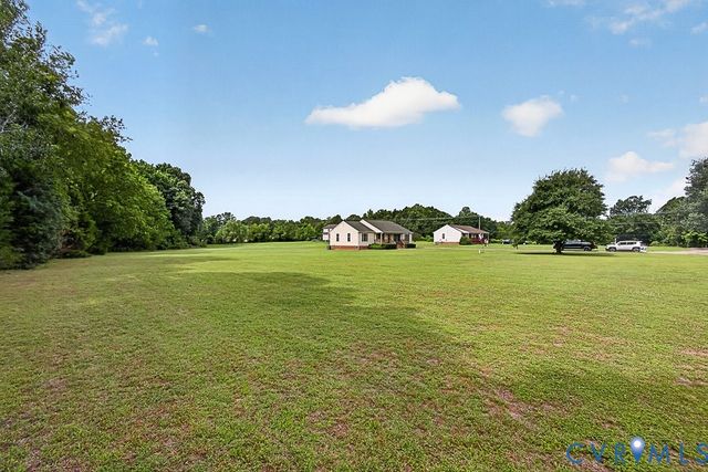 7741 Trimarchi Ln, Charles City, VA 23140