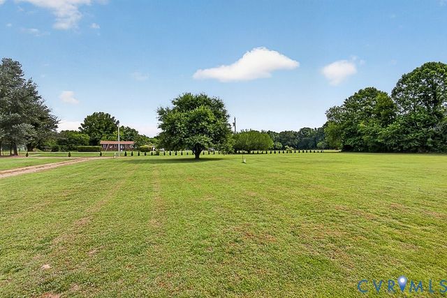 7741 Trimarchi Ln, Charles City, VA 23140