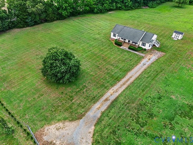 7741 Trimarchi Ln, Charles City, VA 23140