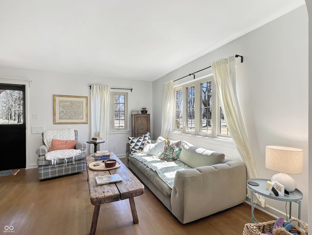 2020 Lafayette Avenue, Columbus, IN 47201