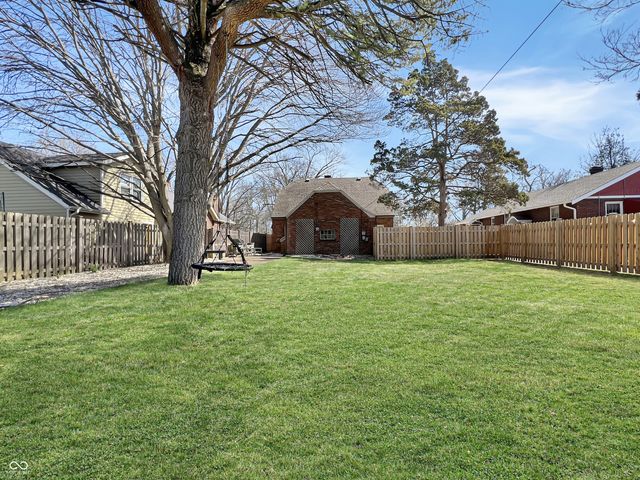 2020 Lafayette Avenue, Columbus, IN 47201