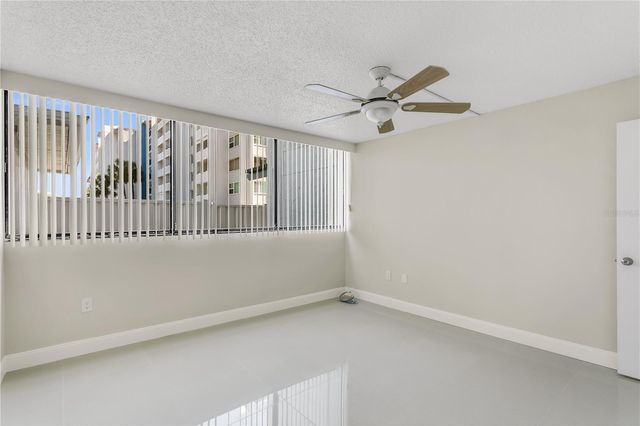 450 TREASURE ISLAND CAUSEWAY 104, Treasure Island, FL 33706