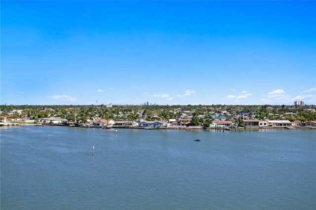 450 TREASURE ISLAND CAUSEWAY 104, Treasure Island, FL 33706