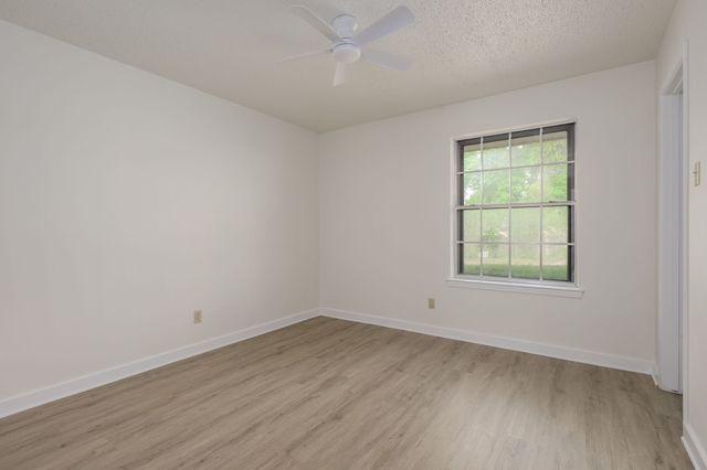 1206 Joanna Avenue, Desoto, TX 75115