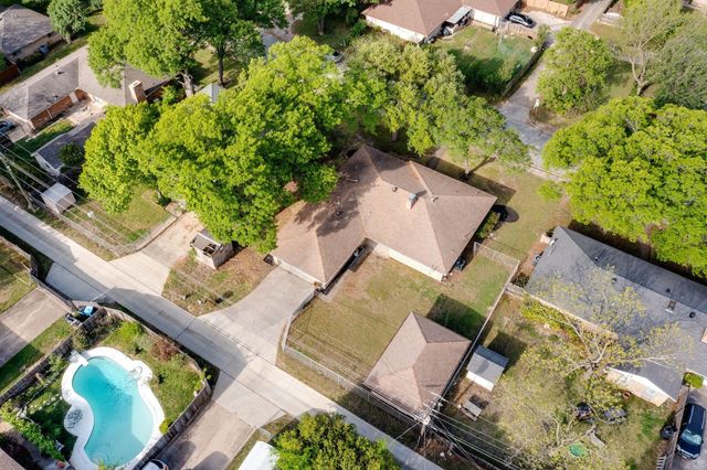 1206 Joanna Avenue, Desoto, TX 75115