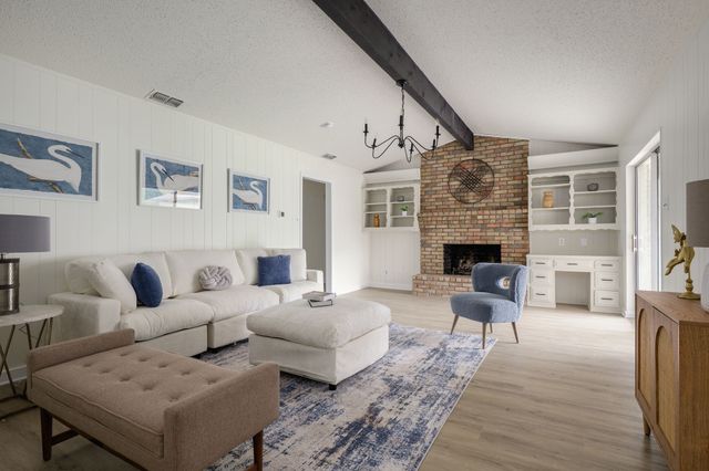 1206 Joanna Avenue, Desoto, TX 75115