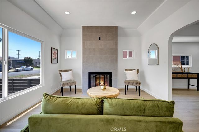 3515 S Norton, Los Angeles, CA 90018