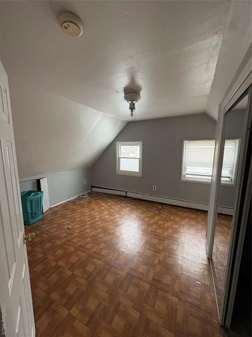 70 Abbey Lane, Levittown, NY 11756