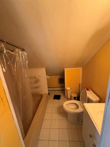 70 Abbey Lane, Levittown, NY 11756