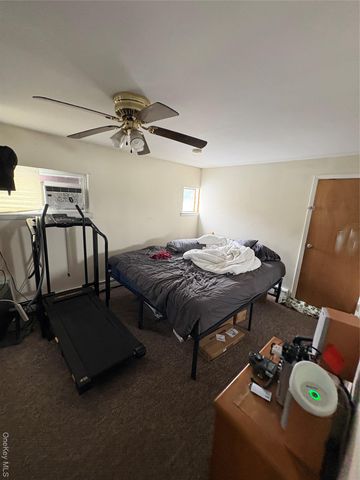 70 Abbey Lane, Levittown, NY 11756