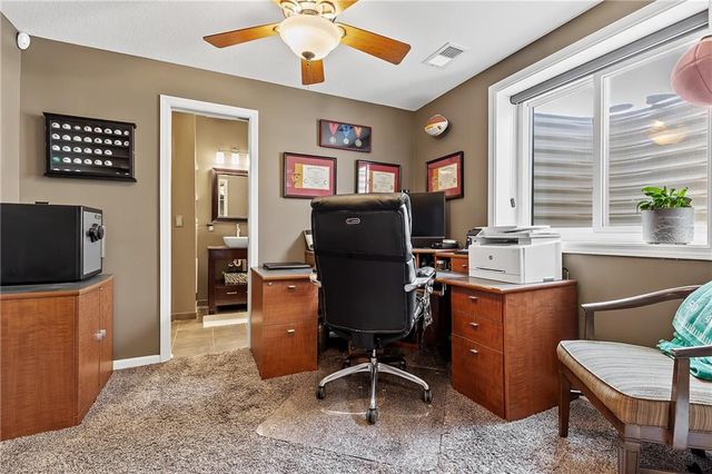 5816 Longview Street, Shawnee, KS 66218