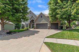 5816 Longview Street, Shawnee, KS 66218