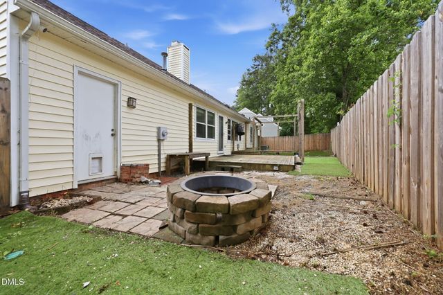 4032 Sherry Court, Jamestown, NC 27282
