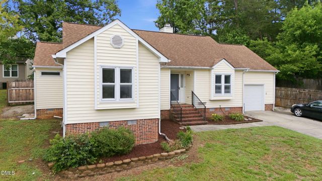 4032 Sherry Court, Jamestown, NC 27282