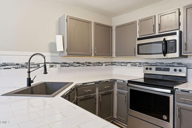 4032 Sherry Court, Jamestown, NC 27282
