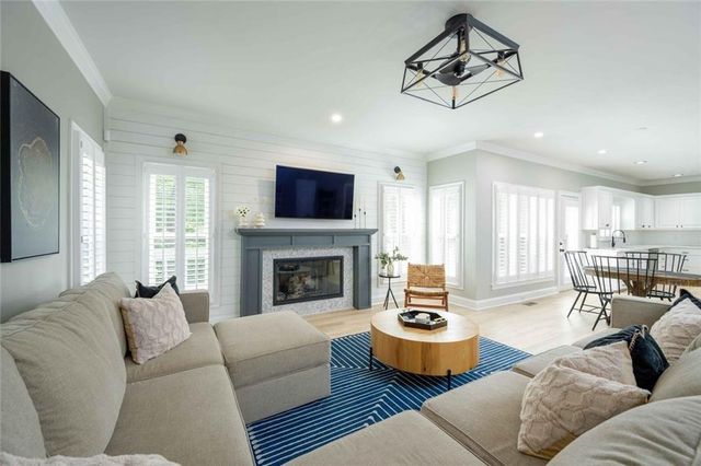 585 Kensington Farms Drive, Milton, GA 30004