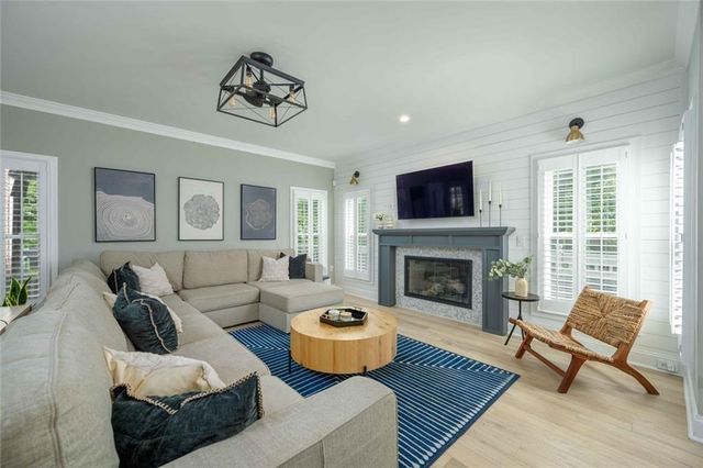 585 Kensington Farms Drive, Milton, GA 30004