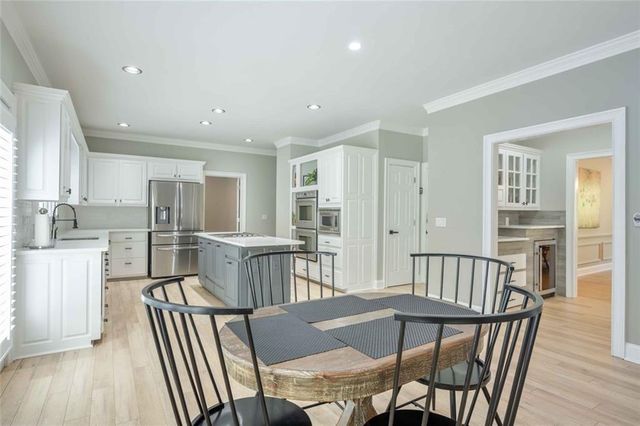 585 Kensington Farms Drive, Milton, GA 30004