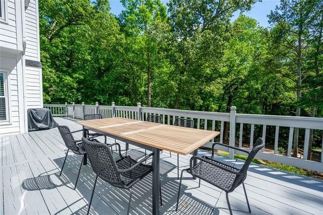 585 Kensington Farms Drive, Milton, GA 30004
