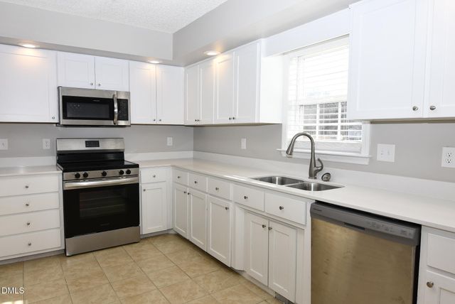 2355 Smith Road, Smithfield, NC 27577