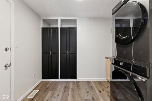 121 Northland Street, Fishers, IN 46038