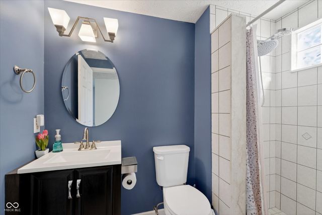 121 Northland Street, Fishers, IN 46038