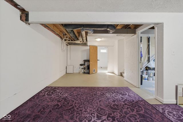 121 Northland Street, Fishers, IN 46038