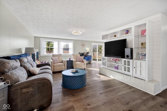 121 Northland Street, Fishers, IN 46038